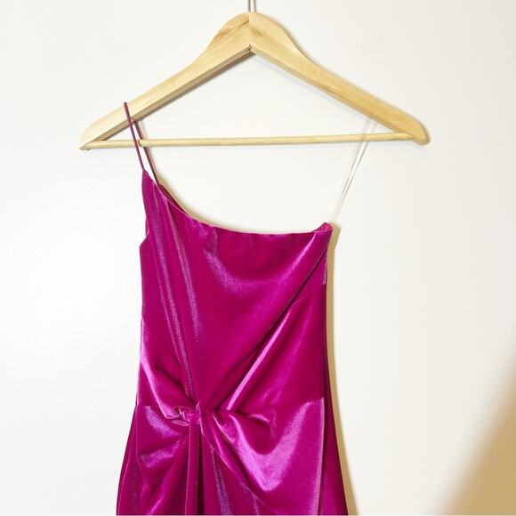 NWT Nookie Amara Gown XS Pink Velvet One Shoulder Ruched Formal Dress Split - Picture 3 of 8